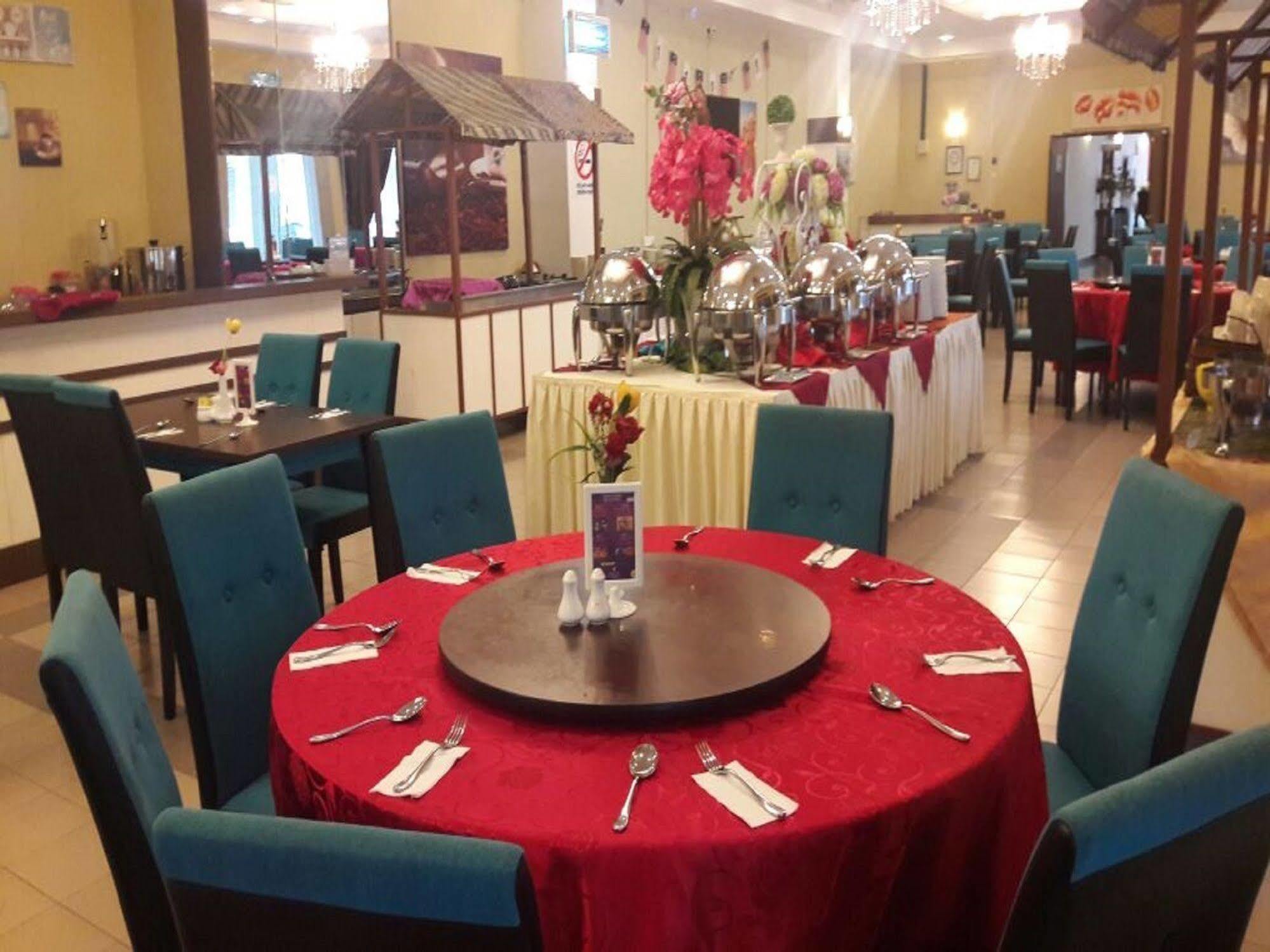 Hotel Kobemas Melaka Екстериор снимка